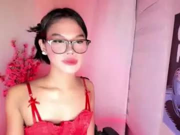 Girls: discover live performances with matured cam models, from teasing to fixations, in a variety of stunning live sex cams.