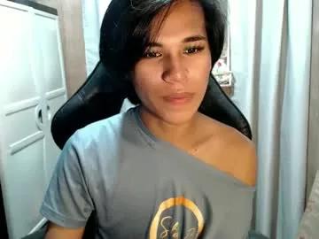 Girls: discover live performances with matured cam models, from teasing to fixations, in a variety of stunning live sex cams.