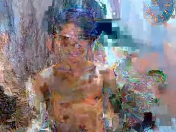 Girls: discover live performances with matured cam models, from teasing to fixations, in a variety of stunning live sex cams.