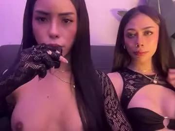 Girls: discover live performances with matured cam models, from teasing to fixations, in a variety of stunning live sex cams.