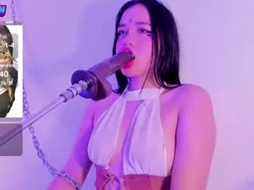 Girls: discover live performances with matured cam models, from teasing to fixations, in a variety of stunning live sex cams.