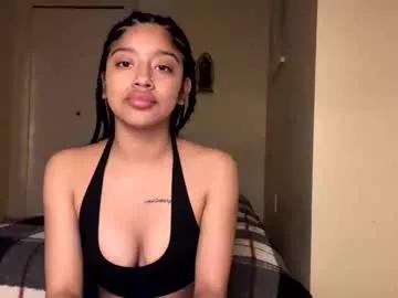 Girls: discover live performances with matured cam models, from teasing to fixations, in a variety of stunning live sex cams.