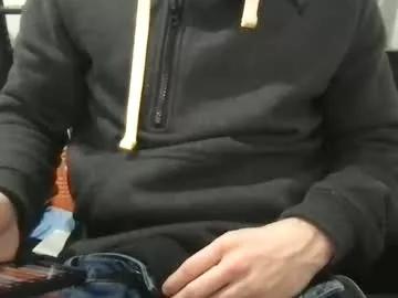 baddersguy13 from Chaturbate