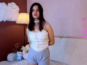 Girls: discover live performances with matured cam models, from teasing to fixations, in a variety of stunning live sex cams.