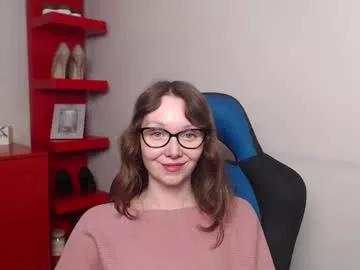 Girls: discover live performances with matured cam models, from teasing to fixations, in a variety of stunning live sex cams.