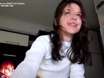 bella_alice from Chaturbate