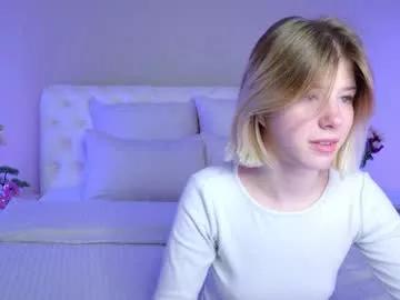 Girls: discover live performances with matured cam models, from teasing to fixations, in a variety of stunning live sex cams.
