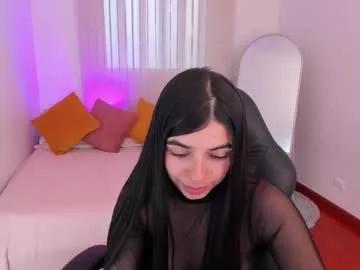 bella_blue18 from Chaturbate