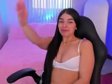 bella_blue18 from Chaturbate