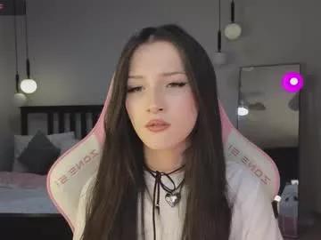 Girls: discover live performances with matured cam models, from teasing to fixations, in a variety of stunning live sex cams.