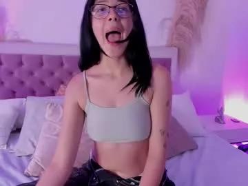 bella_paarker from Chaturbate