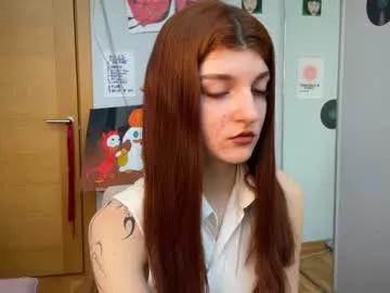 Girls: discover live performances with matured cam models, from teasing to fixations, in a variety of stunning live sex cams.