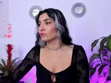 bella_thorne3 from Chaturbate