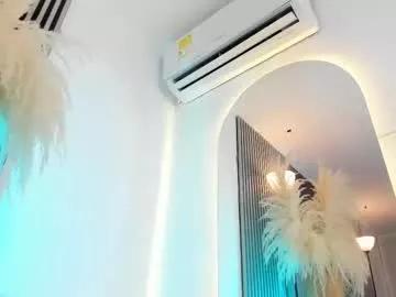 belladuboiss_ from Chaturbate