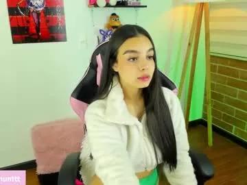 Girls: discover live performances with matured cam models, from teasing to fixations, in a variety of stunning live sex cams.