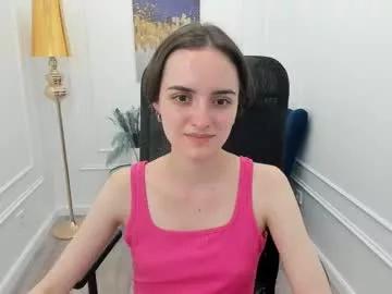 Girls: discover live performances with matured cam models, from teasing to fixations, in a variety of stunning live sex cams.