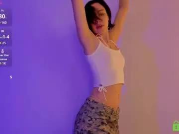 Girls: discover live performances with matured cam models, from teasing to fixations, in a variety of stunning live sex cams.