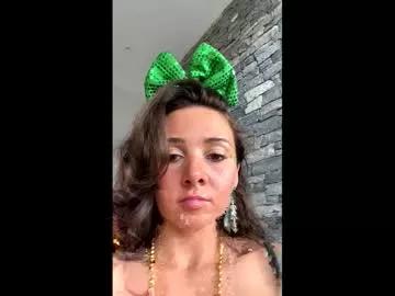 bloomyogi from Chaturbate