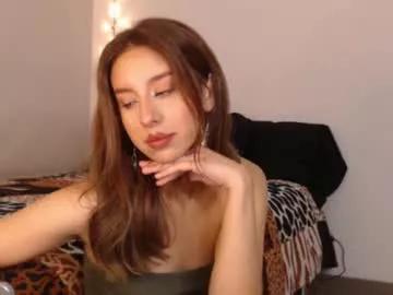 Girls: discover live performances with matured cam models, from teasing to fixations, in a variety of stunning live sex cams.