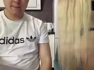 Girls: discover live performances with matured cam models, from teasing to fixations, in a variety of stunning live sex cams.