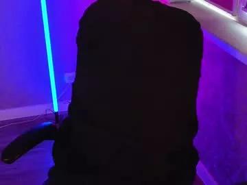 Girls: discover live performances with matured cam models, from teasing to fixations, in a variety of stunning live sex cams.