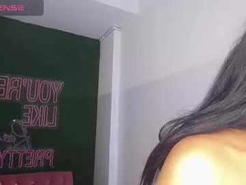 Girls: discover live performances with matured cam models, from teasing to fixations, in a variety of stunning live sex cams.