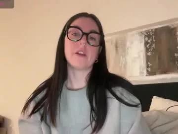 Girls: discover live performances with matured cam models, from teasing to fixations, in a variety of stunning live sex cams.