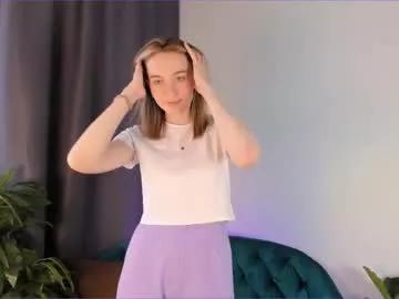 Girls: discover live performances with matured cam models, from teasing to fixations, in a variety of stunning live sex cams.