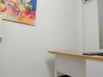 bunny_maxxi from Chaturbate