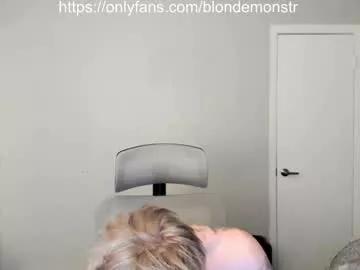 c00ki3m0nstr from Chaturbate