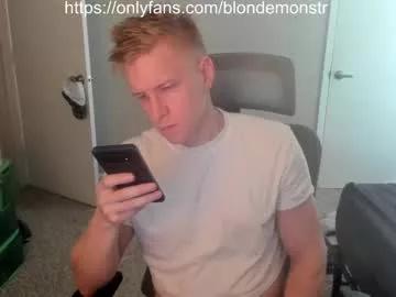 c00ki3m0nstr from Chaturbate