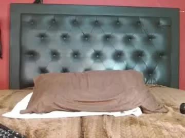 Girls: discover live performances with matured cam models, from teasing to fixations, in a variety of stunning live sex cams.