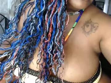 Girls: discover live performances with matured cam models, from teasing to fixations, in a variety of stunning live sex cams.