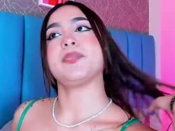 Girls: discover live performances with matured cam models, from teasing to fixations, in a variety of stunning live sex cams.