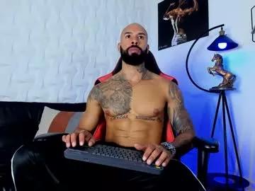 Girls: discover live performances with matured cam models, from teasing to fixations, in a variety of stunning live sex cams.