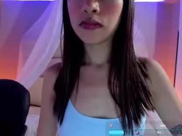 Girls: discover live performances with matured cam models, from teasing to fixations, in a variety of stunning live sex cams.