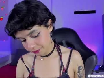 Girls: discover live performances with matured cam models, from teasing to fixations, in a variety of stunning live sex cams.