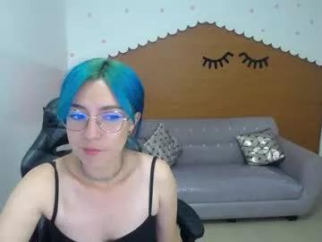 Girls: discover live performances with matured cam models, from teasing to fixations, in a variety of stunning live sex cams.