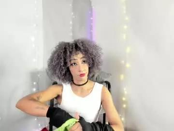 Girls: discover live performances with matured cam models, from teasing to fixations, in a variety of stunning live sex cams.