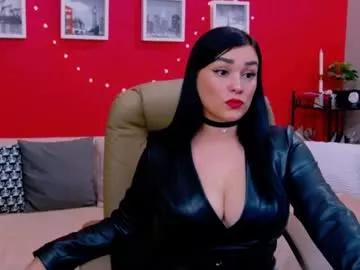 Girls: discover live performances with matured cam models, from teasing to fixations, in a variety of stunning live sex cams.