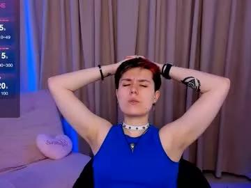 Girls: discover live performances with matured cam models, from teasing to fixations, in a variety of stunning live sex cams.