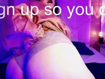 Girls: discover live performances with matured cam models, from teasing to fixations, in a variety of stunning live sex cams.