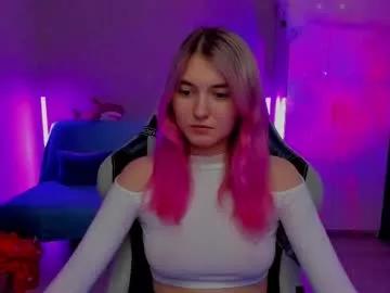 Girls: discover live performances with matured cam models, from teasing to fixations, in a variety of stunning live sex cams.