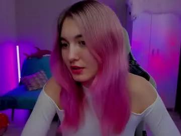 Girls: discover live performances with matured cam models, from teasing to fixations, in a variety of stunning live sex cams.