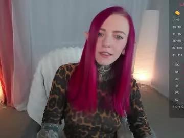 Girls: discover live performances with matured cam models, from teasing to fixations, in a variety of stunning live sex cams.