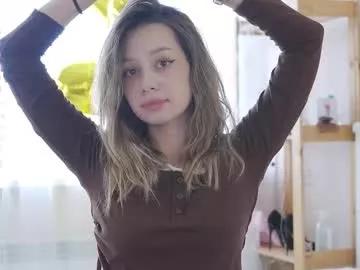 Girls: discover live performances with matured cam models, from teasing to fixations, in a variety of stunning live sex cams.