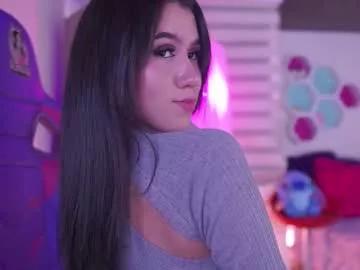 Girls: discover live performances with matured cam models, from teasing to fixations, in a variety of stunning live sex cams.