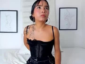 Girls: discover live performances with matured cam models, from teasing to fixations, in a variety of stunning live sex cams.