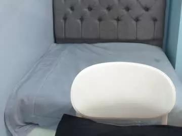 Girls: discover live performances with matured cam models, from teasing to fixations, in a variety of stunning live sex cams.