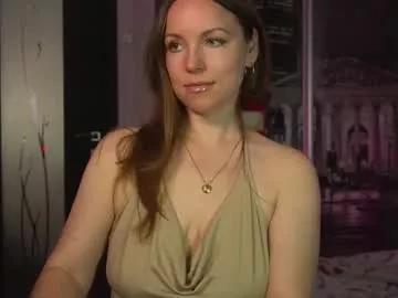 Girls: discover live performances with matured cam models, from teasing to fixations, in a variety of stunning live sex cams.